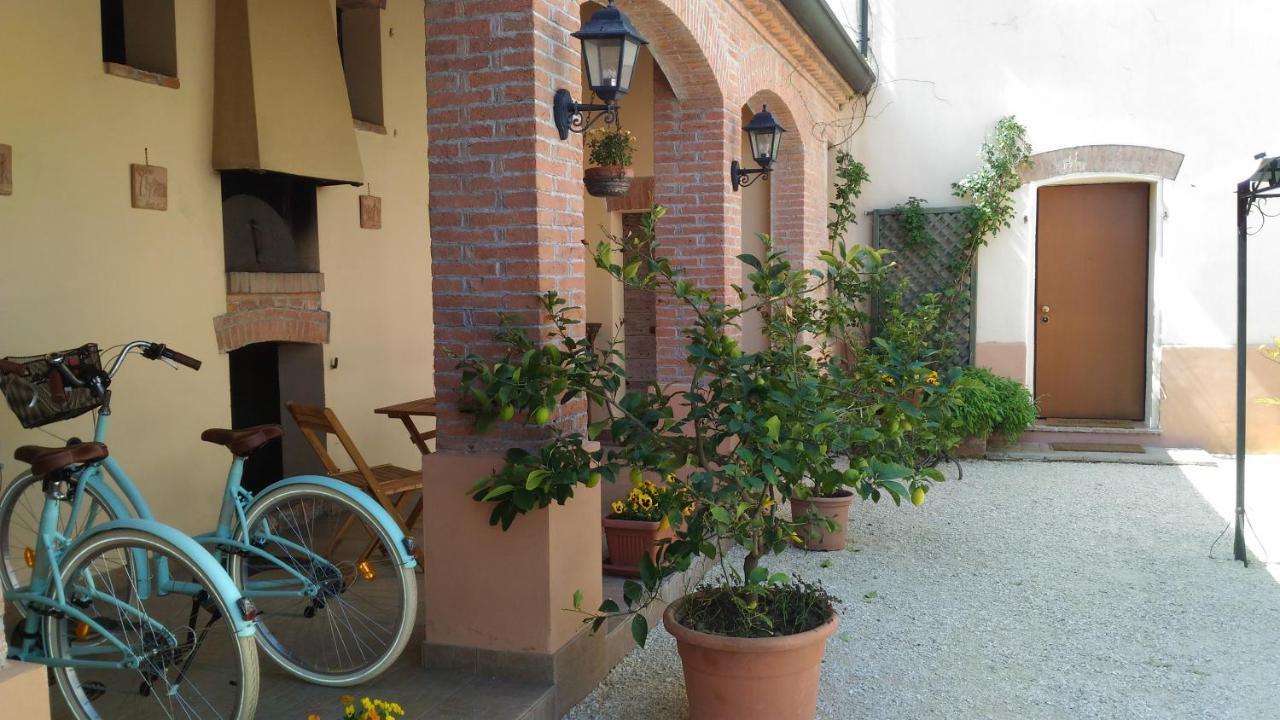 B&B Casa Manuela Mântua Exterior foto